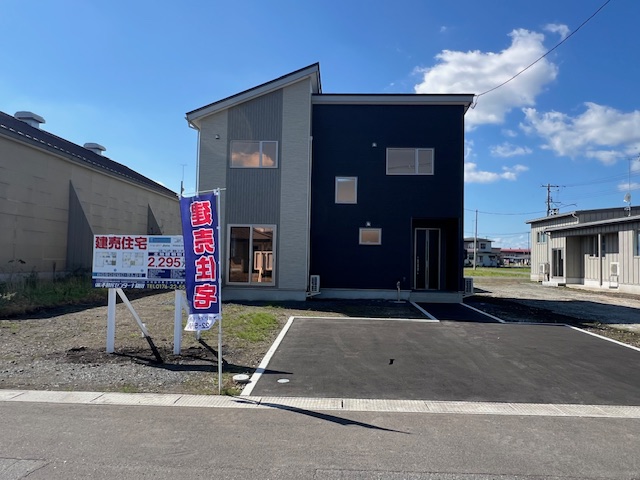 東十二番町建売の内観